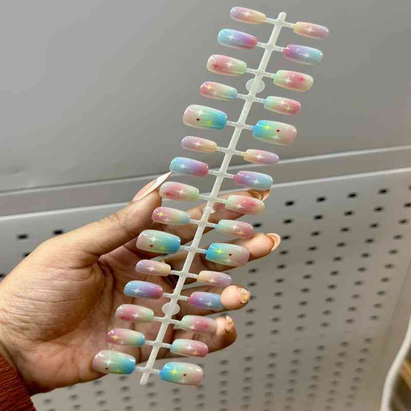 Fake Nails 10
