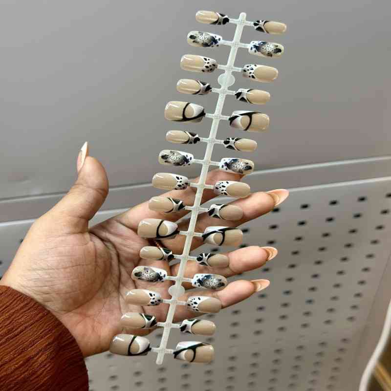Fake Nails 12