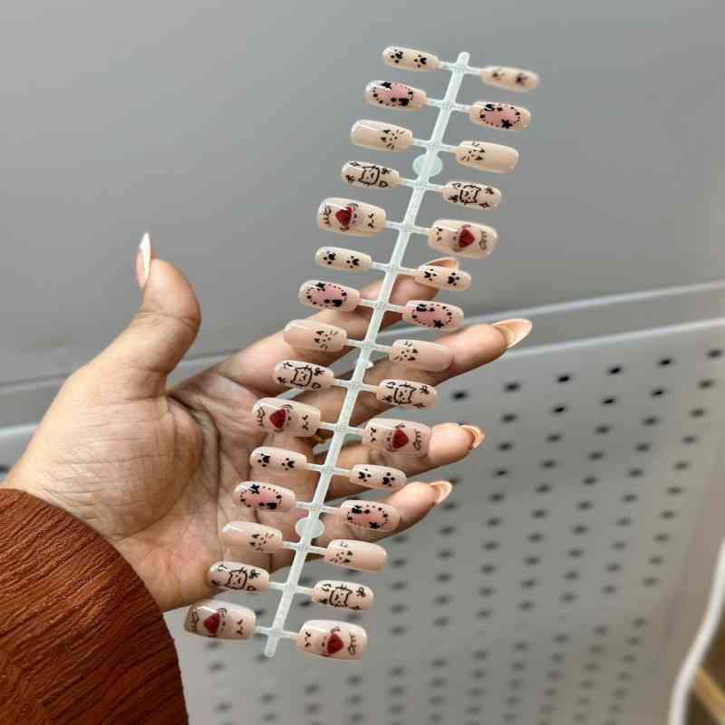 Fake Nails 13