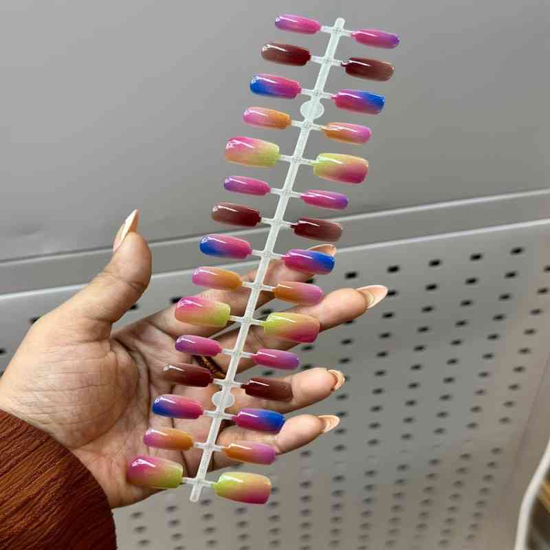 Fake Nails 14
